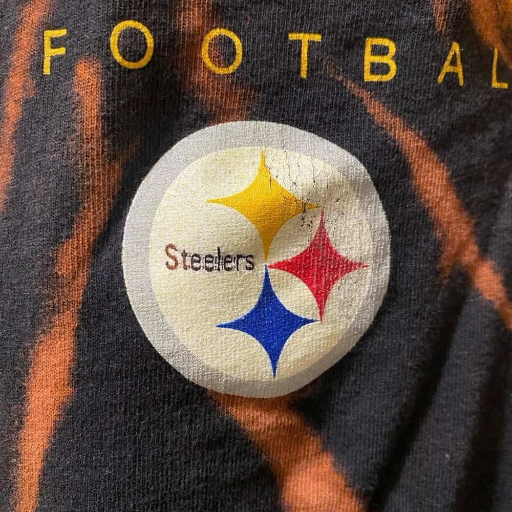 Men’s XL NFL Pittsburgh Steelers Spell Out Upcycled Bleached Tie Dye Shirt - Picture 5 of 10